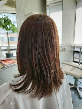 ヘアメイク フォース 動きのある縮毛矯正