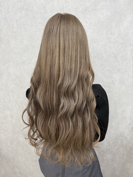 アン ブリーチ 大宮駅東口店(UN BLEACH) 暗染め履歴からブリーチ１回ミルクティーベージュカラー♪