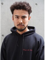 レジュアル(RESSUAL)&nbsp;かき上げヘア　ニュアンスマッシュ　サイドパート　ビジネス