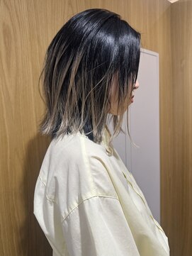 アンサム リリー(UNSOME Lille) praying color