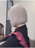 ホワイトボブ