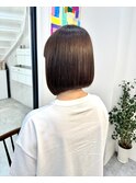 前下がりボブ　ボブ　髪質改善　縮毛矯正　レイヤー　前髪カット