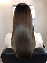 アールサロン アオヤマ(Rr SALON AOYAMA)&nbsp;プラチナミネコラストレート