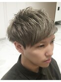 オリーブベージュ
