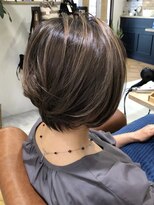 ジェービーヘア 稲毛(jb hair)&nbsp;大人かわいいハイライトシアーグレージュ　セシルカット