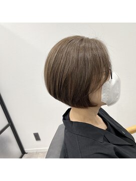 ピックアップ(ｐｉｃｋ ｕｐ) 白髪ぼかしショート