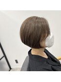 白髪ぼかしショート