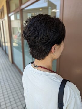 ヘアーアンドコークラシコ(Hair&Co. Clasico) パーマ風ショート