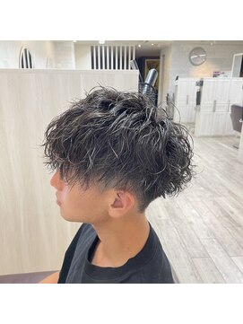 カイノオム 梅田(KAINO HOMME) 波パーマ　スパイラル　ミックス　ツーブロック　マッシュ