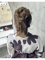 オウン(AUN)&nbsp;浴衣ヘアアレンジ