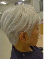 美容室R&nbsp;ショウトレイヤー