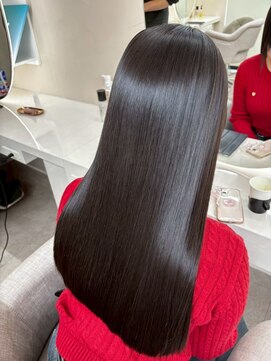 オズ 郡山駅前店(OZ) 郡山で話題の髪質改善周りと差がつくラベンダーグレージュカラー