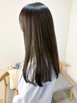 ミュラ(mulah)&nbsp;地毛風カラーアッシュグレージュ＊艶髪ストレートロング/明大前