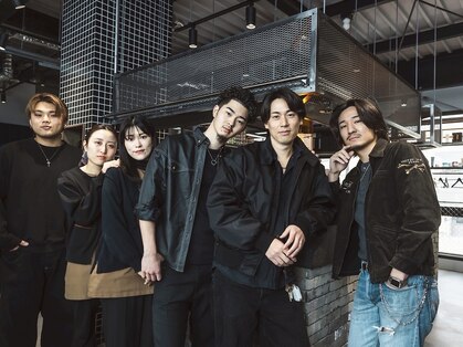 ブラック(BLACK)の写真