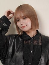 ロッカ 銀座中央通り店(LOCCA)&nbsp;骨格ストレート/切りっぱなしボブ/ハイトーン/ブリーチ