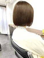 オウル(Owll) *大人ミニボブ透明感シアーベージュ*