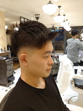 ルドローブラントオオサカ(LUDLOW BLUNT Osaka) スキンフェード