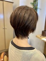 フィオーレ(FIORE)&nbsp;前下がりのグラデーションボブ