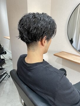 シュリー(SRee) ナチュラルスパイラルフェードカット