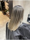 バレイヤージュ、ハイライト、レイヤーロング、グレーベージュ