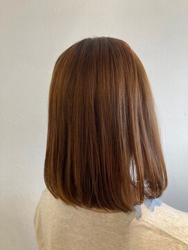 エヌアンドエー 春日部東口店(hair shop N&A) 大人可愛い艶カラー 夏の明るめライトブラウン 内巻きボブ