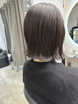 エトラ 渋谷店(etora)&nbsp;外はねボブ 艶カラー カシスカラー ボルドー