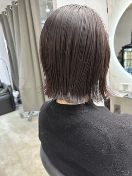 エトラ 渋谷店(etora) 外はねボブ 艶カラー カシスカラー ボルドー