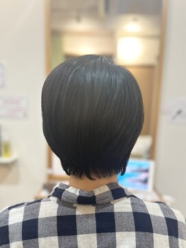 フリージア(freesia) ショート/ヘッドスパ/30代40代50代