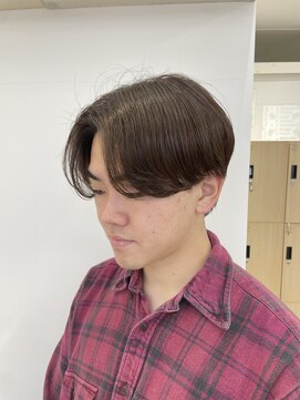 ハニー 町田(HONEY) センターパート 刈り上げ