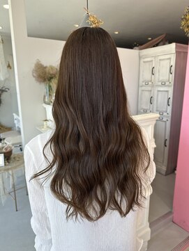 ユルフ(yulf) アッシュ