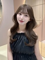 グロー 大宮(GLROW)&nbsp;レイヤーカット　オリーブベージュ