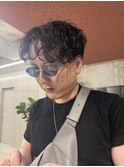 【yura】波巻きパーマで作る大人の抜け感スタイル