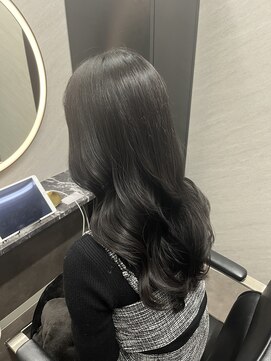 フレームプラス なんば駅前店(FRAME+) 透ける暗髪艶カラー