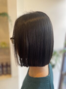 美粧ほそや 横浜反町 酸性縮毛矯正