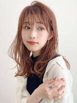 トゥーナ 表参道(tona)&nbsp;ミディアムレイヤー、外ハネボブ、グレージュ、脱白髪染め☆