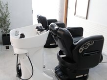 リムドット(rim.)の雰囲気（座り心地、首が疲れない最高級のシャンプー台と椅子を使用☆）