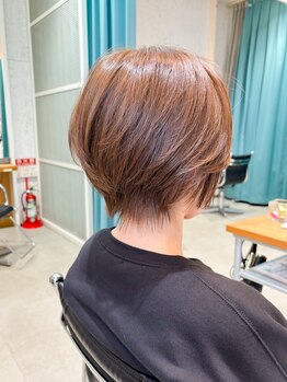 ヘアーエスクールエミュ(hair S. COEUR emu)の写真/ベテランのスタイリストによる大人ショートで女性の魅力を引き出す!また来たいと思ってもらえる仕上がりに
