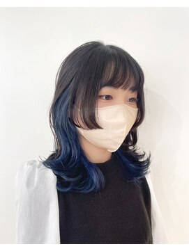アクアオモテサンドウ(ACQUA omotesando) *姫カットウルフヘア黒髪グレー×インナーカラーブルーネイビー