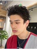 ビジネスショートツイストスパイラルパーマツーブロック刈り上げ