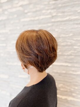 クール ヘアー ギャラリー 神明町店(COOL Hair gallery) 大人ショートボブ ナチュラルふんわり