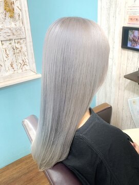 リナイト(Renight) ホワイティシルバーカラー