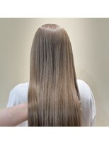 美容室 アイディー i-dee ミルクティーベージュ