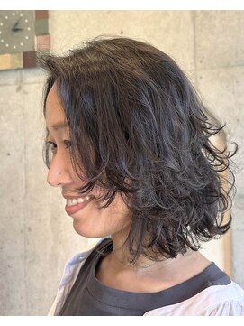 美容室 ル クラージュ クシュッとパーマでカジュアルヘア