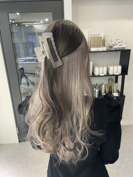 ペレ 渋谷(PELE) h_ デザインカラー/レイヤーカット/ウェットヘア/ベージュ