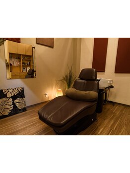 お疲れの方にオススメ☆頭皮や髪のケアをしながら髪も心もリフレッシュ♪リフトアップ効果も◎