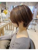 丸みがかわいいショートボブ