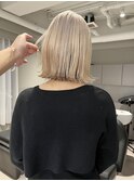 ハイトーンブロンド / ボブ