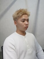 カイ(X)&nbsp;ハイトーンベージュスパイキーショート