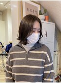 オリーブブラウン
