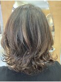 オシャレ白髪ぼかしハイライト髪質改善トリートメントヘッドスパ